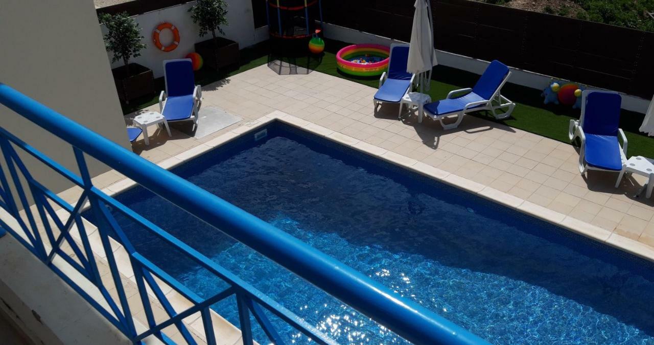 "Fun In The Sun" Villa เปเยีย ภายนอก รูปภาพ